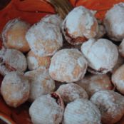 Mini Muffic Jelly Doughnut Bites