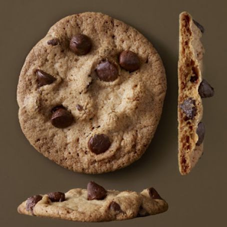 Desserts (Crispy Chocolate Chip Cookies)