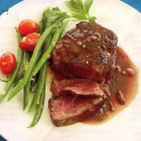 Pan seared filet mignon with red wine sauce and haricot vert