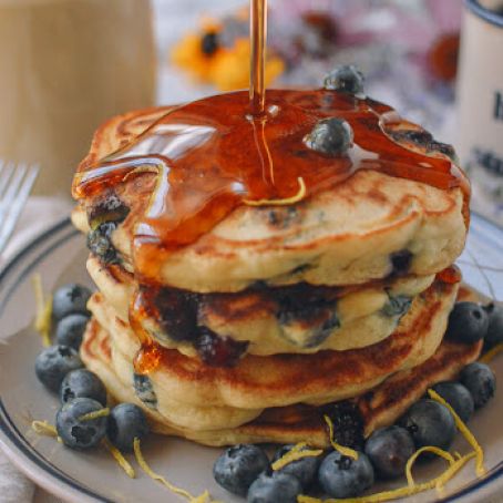 BILL’S BLUEBERRY PANCAKES