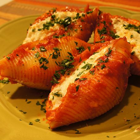 Jumbo Shells with Cheese Filling