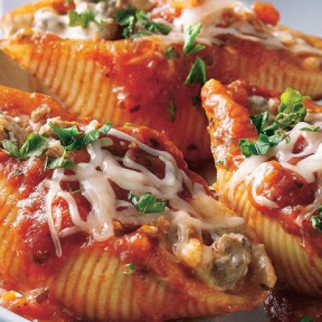 Three-Cheese Beef Pasta Shells