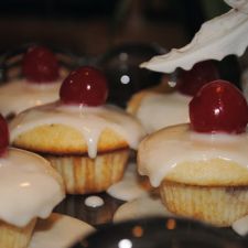 Cherry Baby Cakes