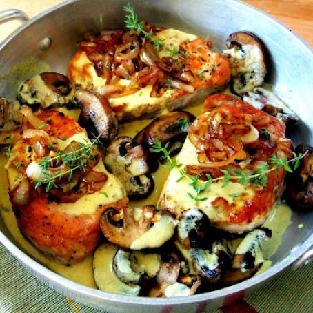 Boneless Pork Chops in Creamy Mustard Thyme Sauce