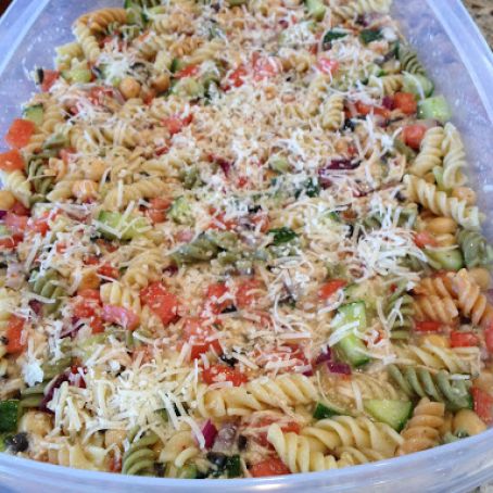 Zesty Chicken Pasta Salad