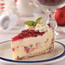 Cranberry Celebration Cheesecake