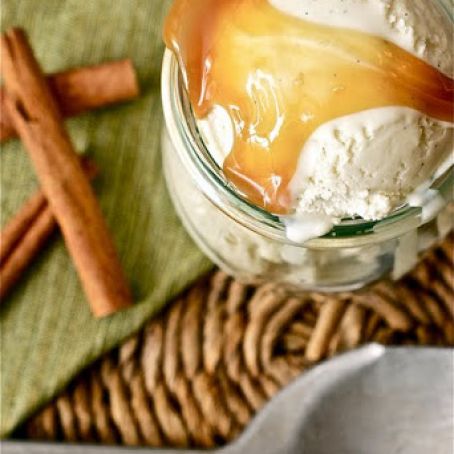 Cinnamon Vanilla Bean Ice Cream