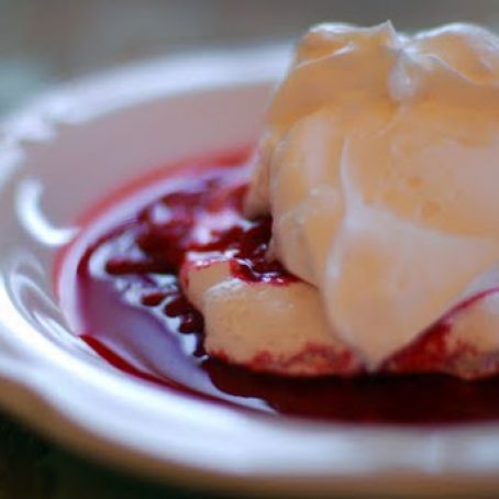 Lemon Raspberry Meringues*