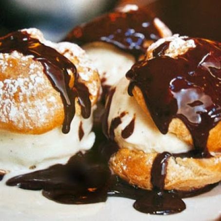 Profiteroles