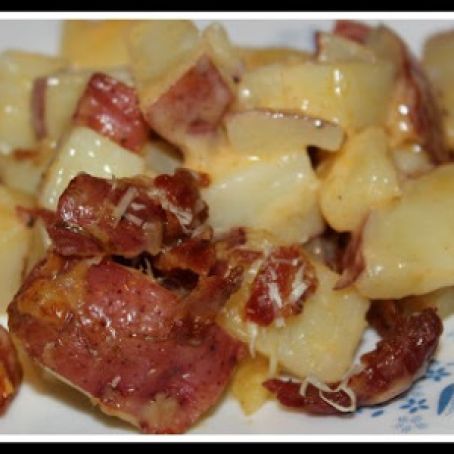 The Ultimate Cheesy Potatoes