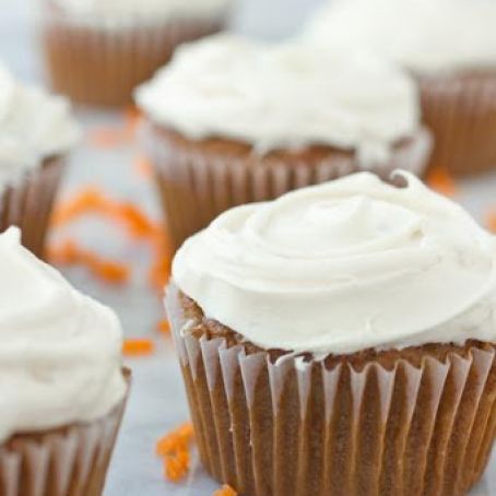 Carrot Cupcakes – Simple Mills