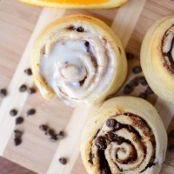 EASY CHOCOLATE CHIP ORANGE SWEET ROLLS