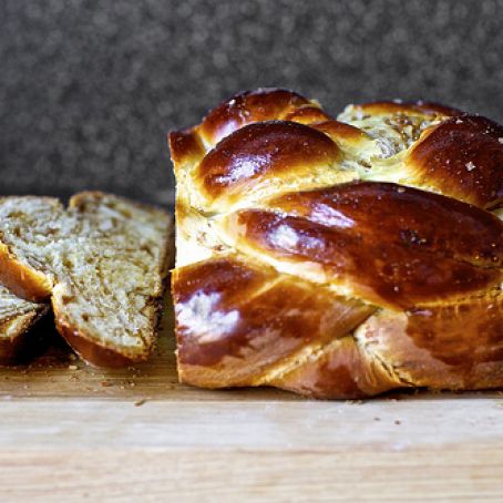 Fig, Olive Oil & Sea Salt Challah