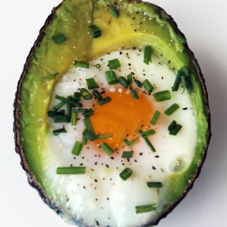 Baked Egg in Avocado