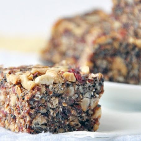 bites/bars - PB&J chunky granola no-bake bars
