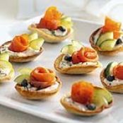 Smoked Salmon Bites with Dill Caper Cream
