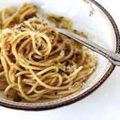 Spaghetti with Anchovy Garlic Sauce