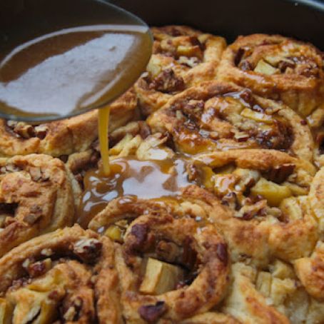 Apple Cinnamon Sticky Buns
