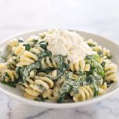 Fusilli with Ricotta and Spinach