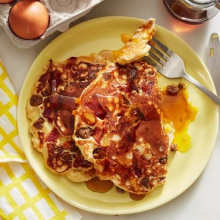 Bacon-Egg-And-Cheese-Stuffed Pancakes