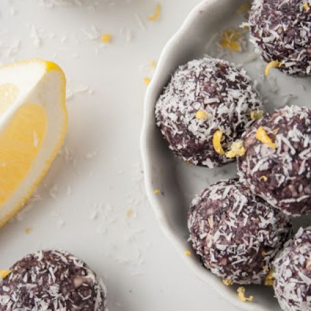 Blueberry Lemon Energy Bites