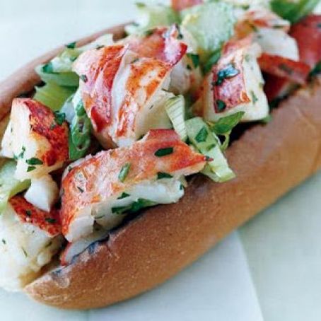 LOBSTER ROLLS w/LEMON VINAIGRETTE
