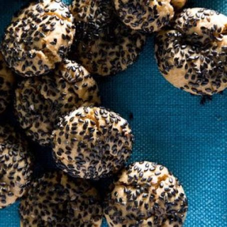 BLACK SESAME SEED PEANUT BUTTER