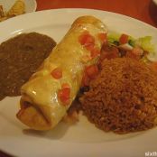 CHIMICHANGAS DE CARNE Y FRIJOL GRATINADAS