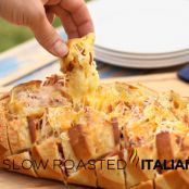 BACON CHEDDAR RANCH PULL APART BREAD