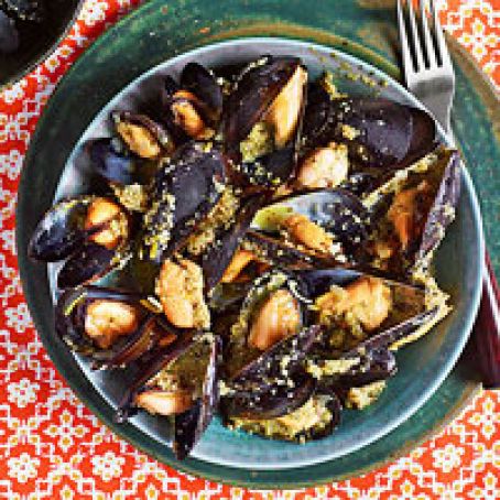 Dirty Martini Mussels