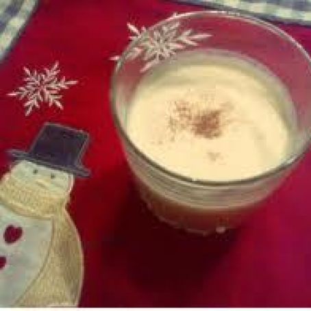 Yummy Puerto Rican Eggnog (Coquito)
