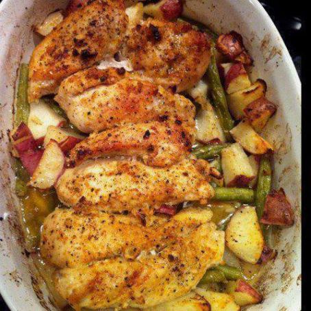 Garlic and Lemon Chicken with Red Potatoes and Green Beans