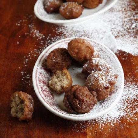 Calas (Fried Rice Fritters)