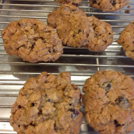 Cranberry Walnut Oatmeal Cookies