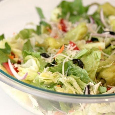 Olive Garden Salad and Dressing