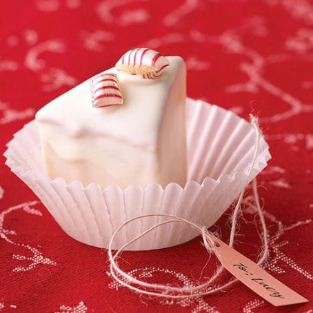 Petite Peppermint Petit Fours
