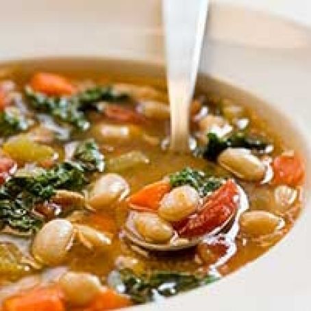 Hearty Tuscan Bean Stew