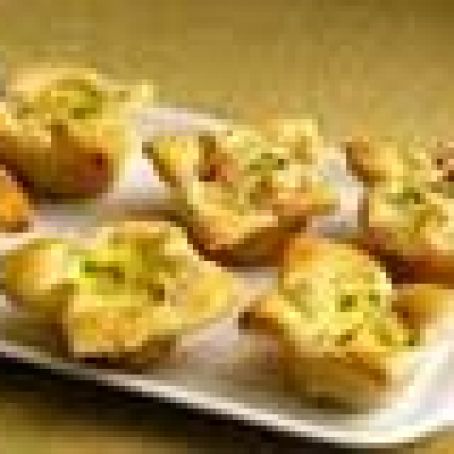 Bacon cheese tartlets