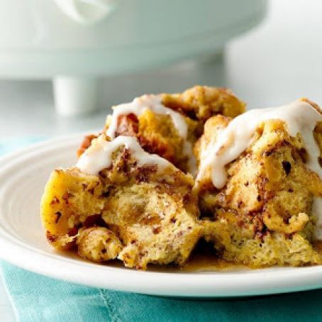 Slow-Cooker Cinnamon Roll French Toast