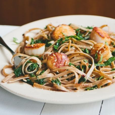 Seared Scallops with Fettuccine + Kale