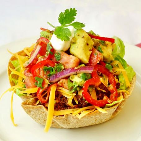 Low Fat Taco Salad with Chunky Avacado Tomato Salsa