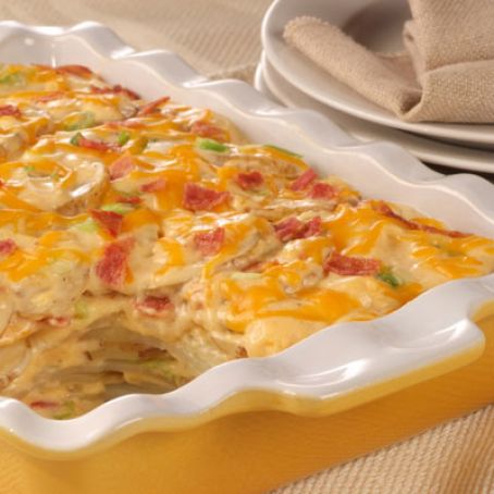 Cheddar Bacon Scalloped Potatoes