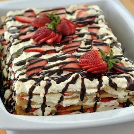 No-Bake Strawberry Icebox Cake