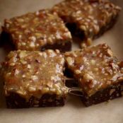Flourless Caramel Almond Brownies