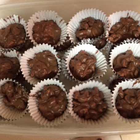 Slow Cooker Chocolate Candy