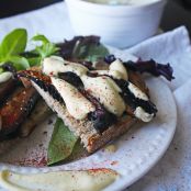 Easy Hollandaise Sauce - Vegan