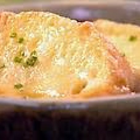 Classic Onion Soup with Gruyere