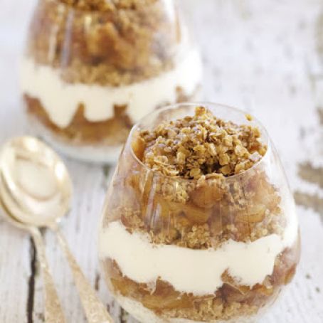 Cinnamon Apple Quinoa Parfait