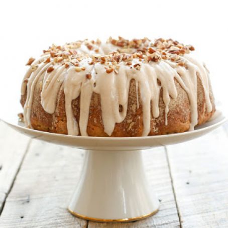 Banana Bundt Cake with Cinnamon Cream Cheese Icing