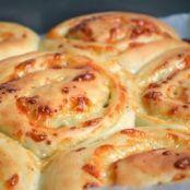 Cheddar Cheese Buns